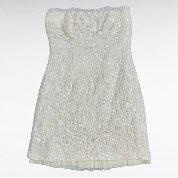 NOTICE | Cream Metallic Gold Brocade Wool Blend Bandeau Strapless Mini Dress - Picture 14 of 16